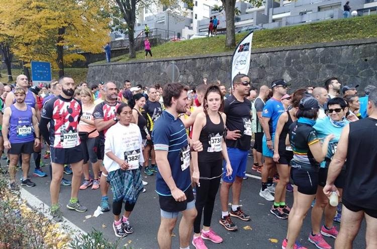 María Tun fue parte de los 40 mil corredores de la Behobia San Sebastián de 20 kilómetros. (Foto cortesía Inocenta Macz de INCIDE).