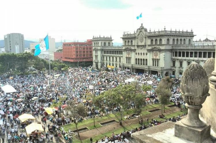 Guatemaltecos han expreso su rechazo a la impunidad y corrupción, así como su respaldo al trabajo de la Cicig a favor de la justicia. (Foto Prensa Libre: Hemeroteca PL)