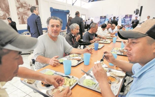 En el departamento de Guatemala se han abierto siete de los 16 comedores sociales, el de Fegua es uno de ellos. (Foto: Hemeroteca PL)