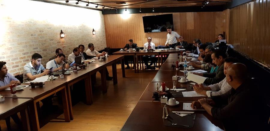 El Consejo Superior Universitario se reunió el viernes pasado en un restaurante de la zona 11 y ahí fue donde adoptaron el pronunciamiento. (Foto Prensa Libre: Byron Secaida)