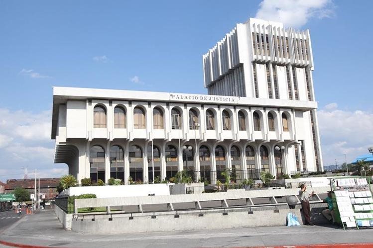 Autoridades ancestrales demandan transparencia en el proceso de elección del Consejo de la Carrera Judicial. (Foto Prensa Libre: Hemeroteca PL)