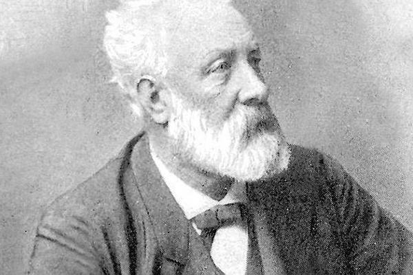 Julio Verne es reconocido como el pionero de la ciencia ficción. (Foto Prensa Libre: HemerotecaPL)