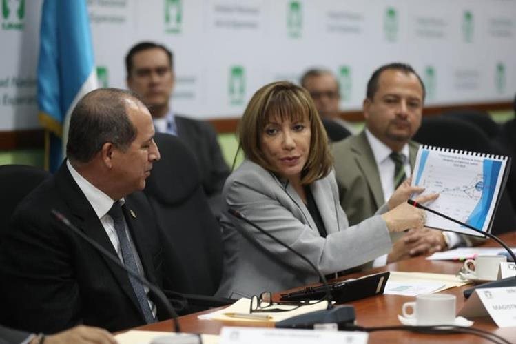 Magistrados de la CSJ presentan sus necesidades presupuestarias a diputados en el Congreso de la República. (Foto Prensa Libre: Óscar Rivas)