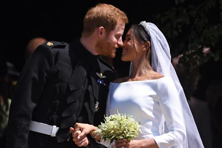 Las tres fotos oficiales de la boda del príncipe Harry y ...