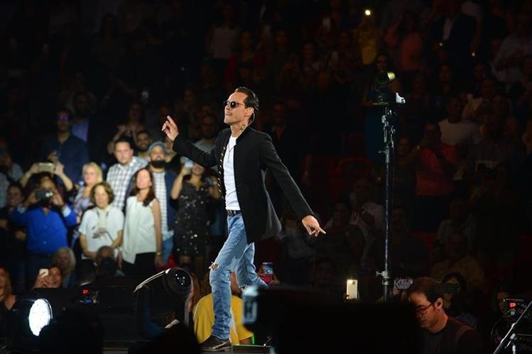   Marc Anthony celebrates his 50's lead by his talent. Photo Prensa Libre: JL / Sipa USA 
