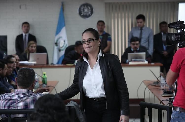 Roxana Baldetti asiste a una de las audiencias de la fase de conclusiones por el caso Agua Mágica. (Foto HemerotecaPL)